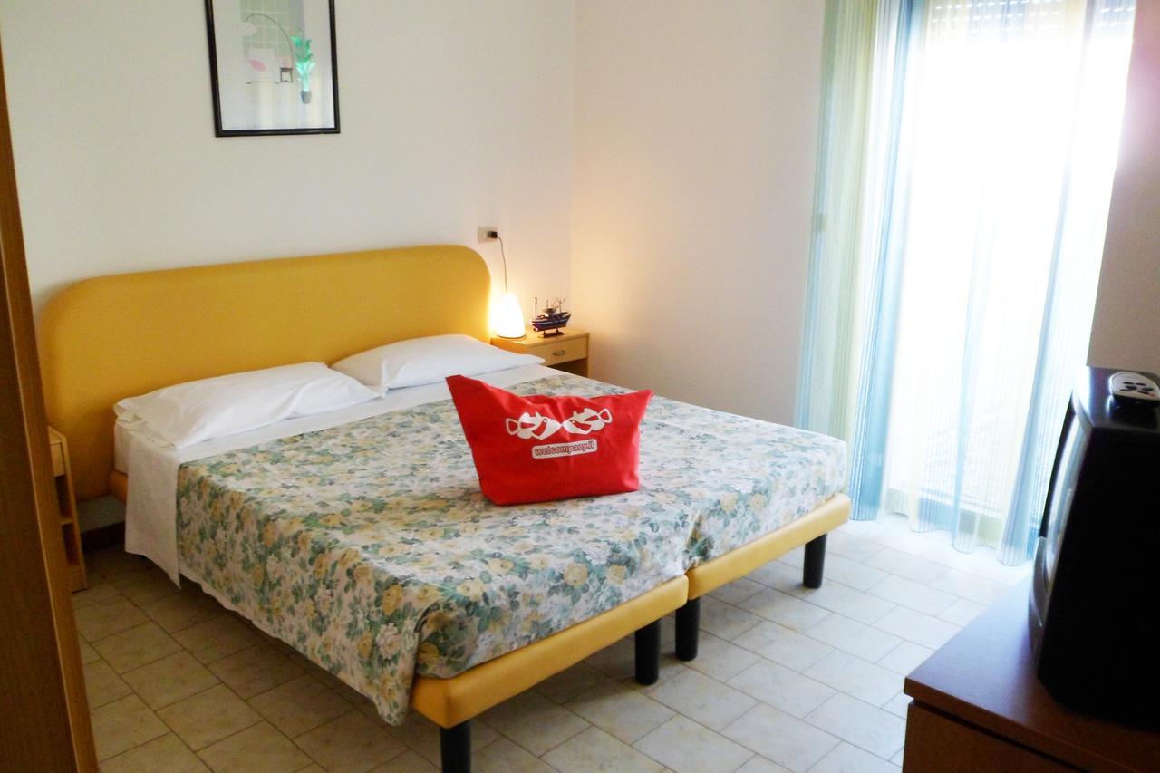 B&B Domus Mea Cesenatico Buitenkant foto